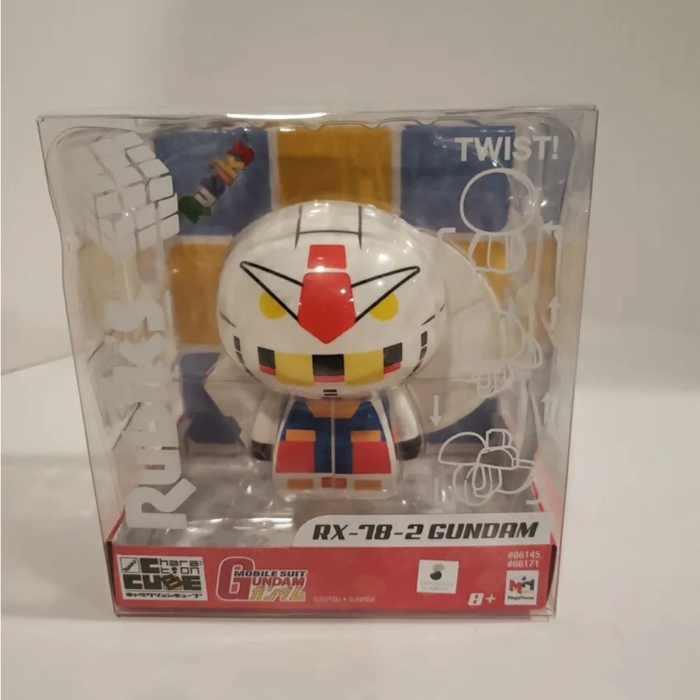 Rubik's Charaction Cube Mobile Suit Gundam: RX-78-2 GUNDAM !